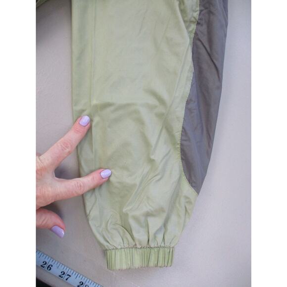 The North Face Jacket Women Large Green Stow Pocket Packable Lightweight Ripstop - Picture 9 of 16